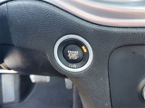 Used 2023 Dodge Charger SXT image 23