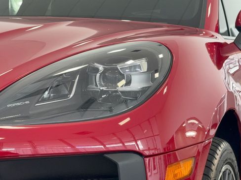 Used 2020 Porsche Macan S AWD/4WD image 12