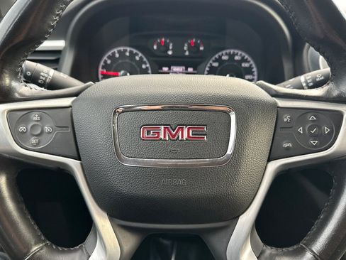 Used 2019 GMC Acadia SLE w/ LPO, Cargo Package image 25