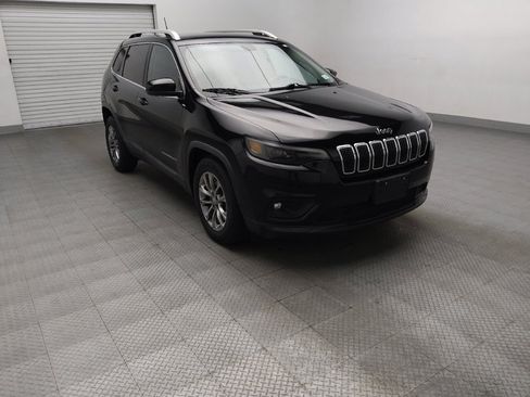 Used 2019 Jeep Cherokee Latitude Plus FWD image 13