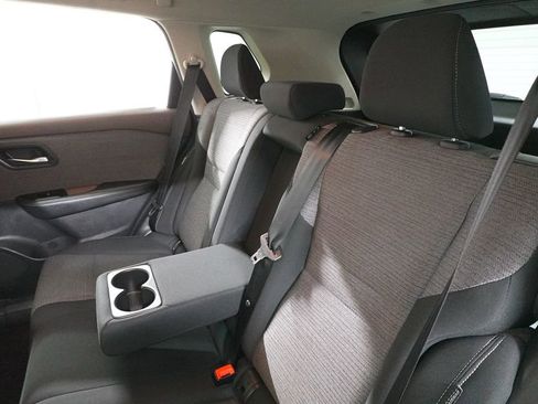 Used 2023 Nissan Rogue SV image 25