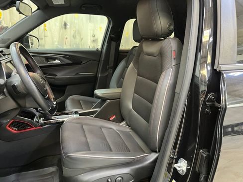 Used 2022 Chevrolet TrailBlazer RS AWD/4WD image 15