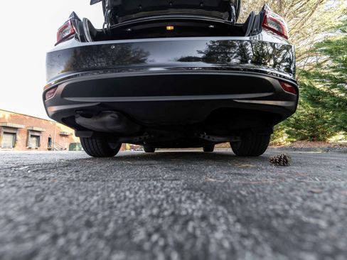 Used 2020 Chevrolet Malibu LT w/ Leather Package image 18