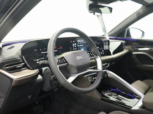 New 2025 Audi Q5 Premium Plus image 15