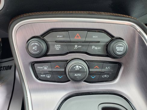 Used 2016 Dodge Challenger R/T Scat Pack image 36