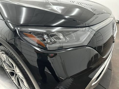 New 2026 Mercedes-Benz EQE 320 4MATIC SUV image 10