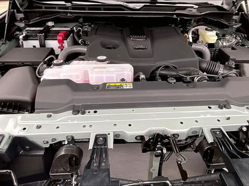 New 2026 Toyota Tundra SR5 AWD/4WD image 16