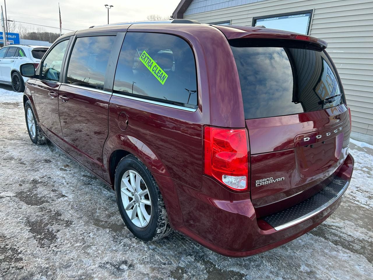 Used 2018 Dodge Grand Caravan SXT FWD image 7
