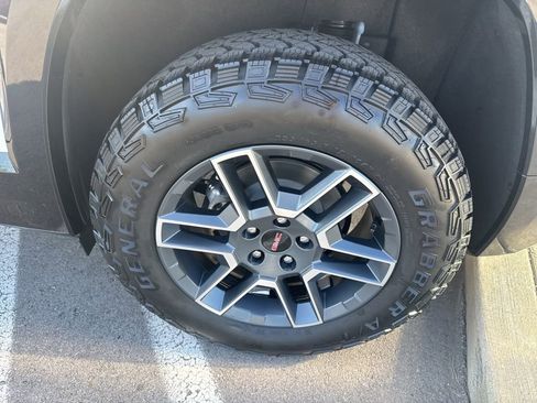 New 2026 GMC Terrain AT4 image 35