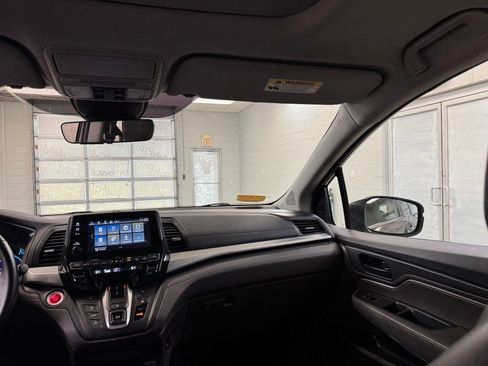 Used 2022 Honda Odyssey EX-L image 24