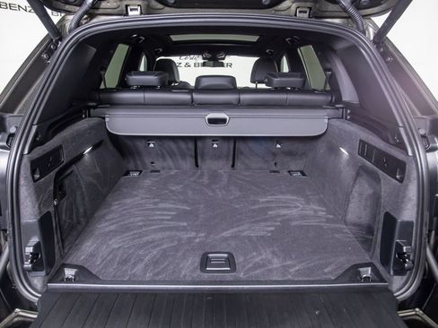 Used 2026 BMW X5 xDrive40i w/ M Sport Package image 9