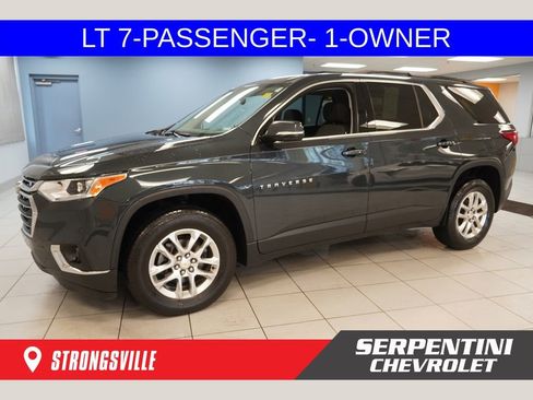 Used 2020 Chevrolet Traverse LT FWD image 1