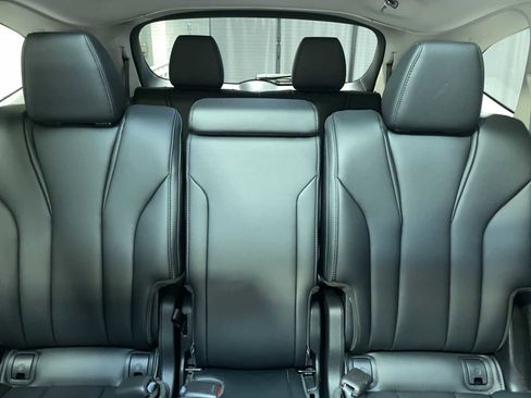 Certified 2023 Acura MDX image 22