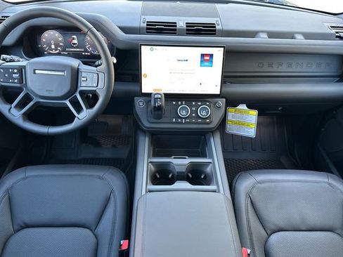 New 2026 Land Rover Defender 110 X-Dynamic SE image 12