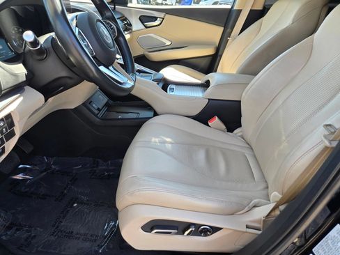Used 2022 Acura RDX w/ Technology Package FWD image 11