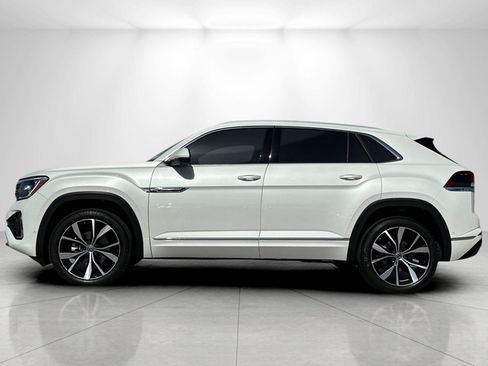 Used 2024 Volkswagen Atlas Cross Sport SEL Premium R-Line image 6