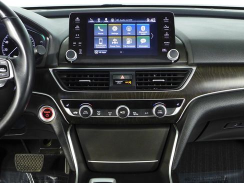 Used 2022 Honda Accord EX-L image 26