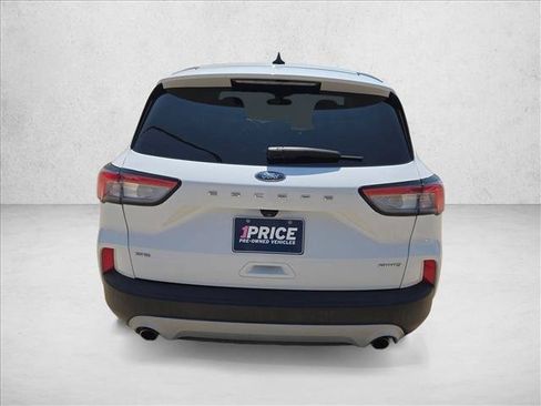 Used 2022 Ford Escape SE AWD/4WD image 7