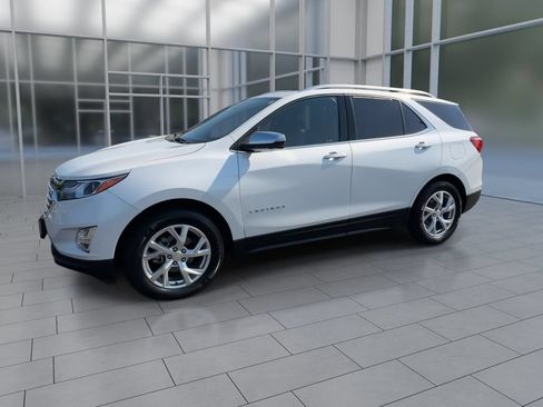 Used 2021 Chevrolet Equinox Premier AWD/4WD image 4