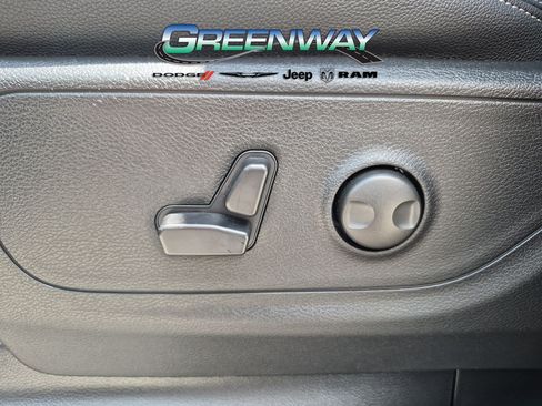 New 2026 RAM 1500 Big Horn AWD/4WD image 20