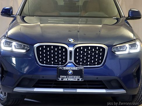 Certified 2024 BMW X4 xDrive30i w/ Premium Package image 6