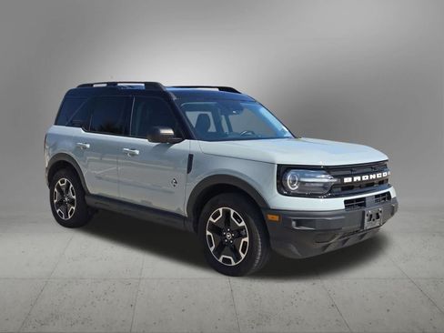 Used 2021 Ford Bronco Sport Outer Banks AWD/4WD image 8