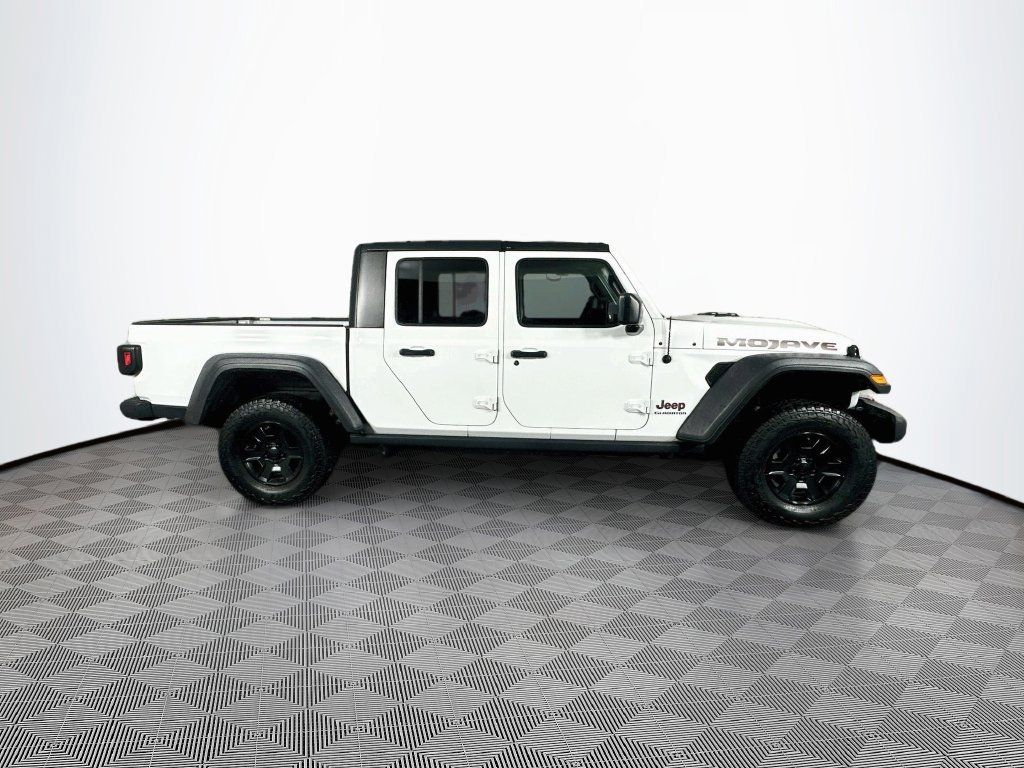Used 2021 Jeep Gladiator Mojave w/ Cold Weather Group AWD/4WD image 10