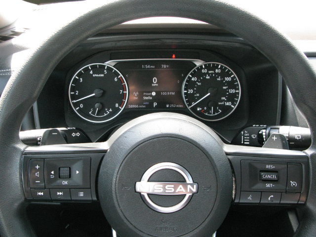 Used 2023 Nissan Rogue S AWD/4WD image 14