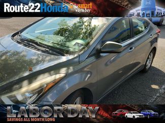 Used 2014 Hyundai Elantra SE image 1