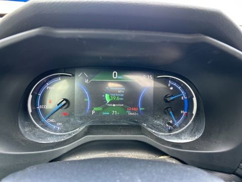 Used 2022 Toyota RAV4 XSE image 16