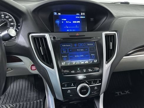 Used 2015 Acura TLX w/ Technology Package FWD image 13