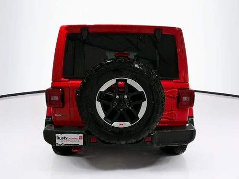 Used 2021 Jeep Wrangler Unlimited Rubicon AWD/4WD image 5