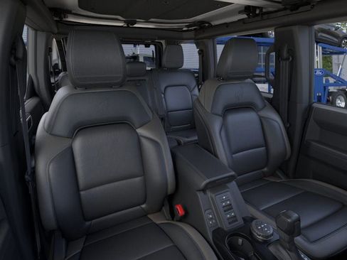 New 2026 Ford Bronco Outer Banks AWD/4WD image 10