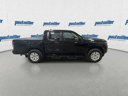 Used 2023 Nissan Frontier SV w/ Technology Package AWD/4WD image 13