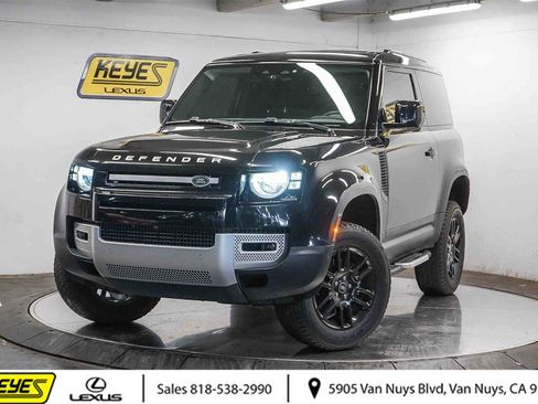 Used 2023 Land Rover Defender 90 S image 1