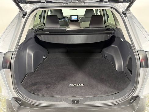 Used 2023 Toyota RAV4 XLE w/ Convenience Package AWD/4WD image 19