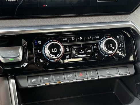 Used 2025 GMC Sierra 1500 Denali w/ Denali Reserve Package image 20