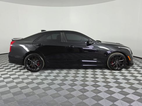 Used 2017 Cadillac ATS V w/ Luxury Package RWD image 9