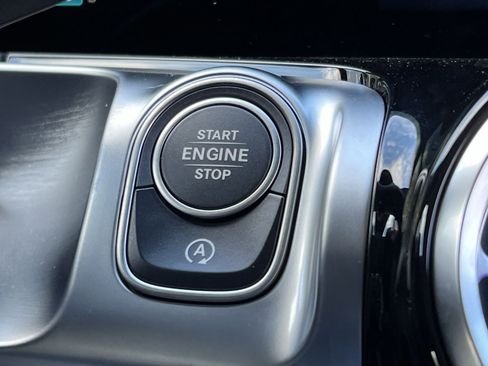 New 2026 Mercedes-Benz GLB 250 4MATIC image 31