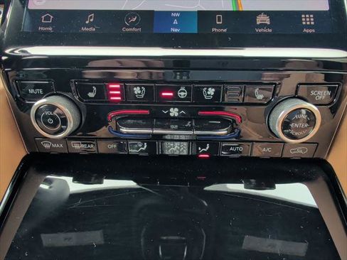 Certified 2023 Jeep Grand Cherokee Summit AWD/4WD image 24