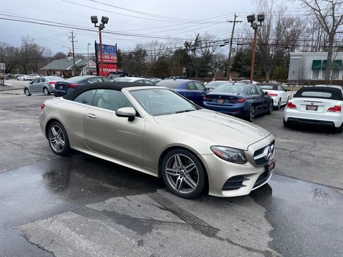 Used 2018 Mercedes-Benz E 400 4MATIC Cabriolet image 7