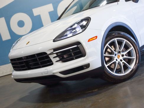 Used 2019 Porsche Cayenne image 41