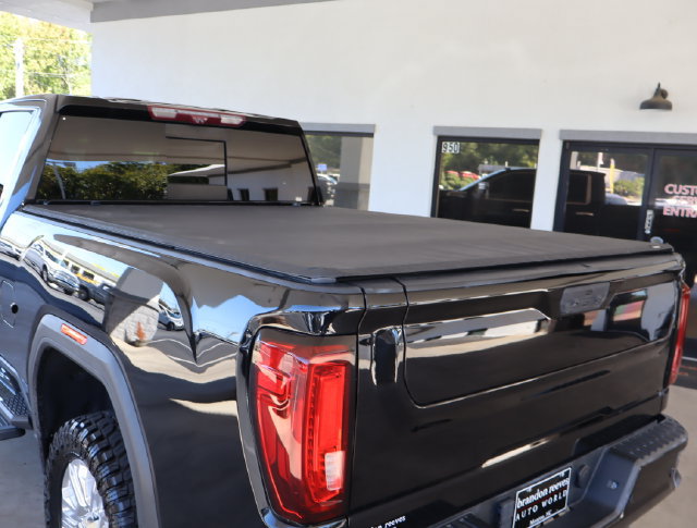 Used 2023 GMC Sierra 2500 Denali w/ Denali Ultimate Package AWD/4WD image 49
