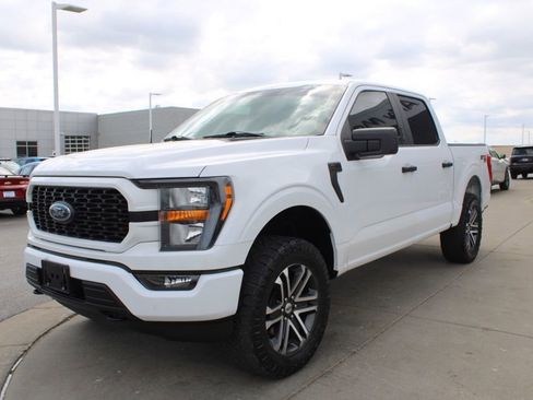 Used 2023 Ford F150 XL w/ STX Appearance Package image 3