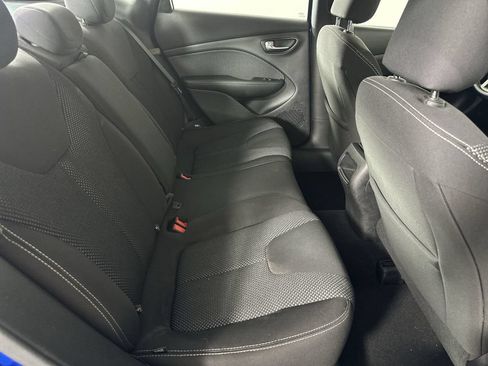 Used 2015 Dodge Dart SXT FWD image 24