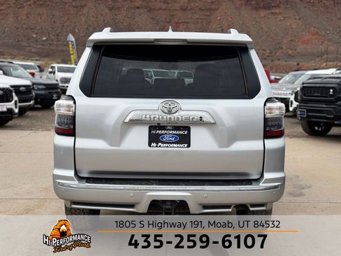 Used 2015 Toyota 4Runner Limited image 8
