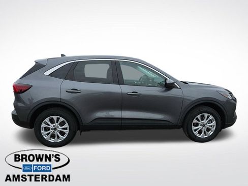 Used 2023 Ford Escape Active w/ Tech Pack #2 AWD/4WD image 13