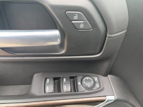 Used 2020 Chevrolet Silverado 1500 LT w/ All-Star Edition image 14