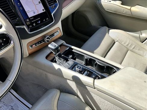 Used 2016 Volvo XC90 T6 Inscription image 10