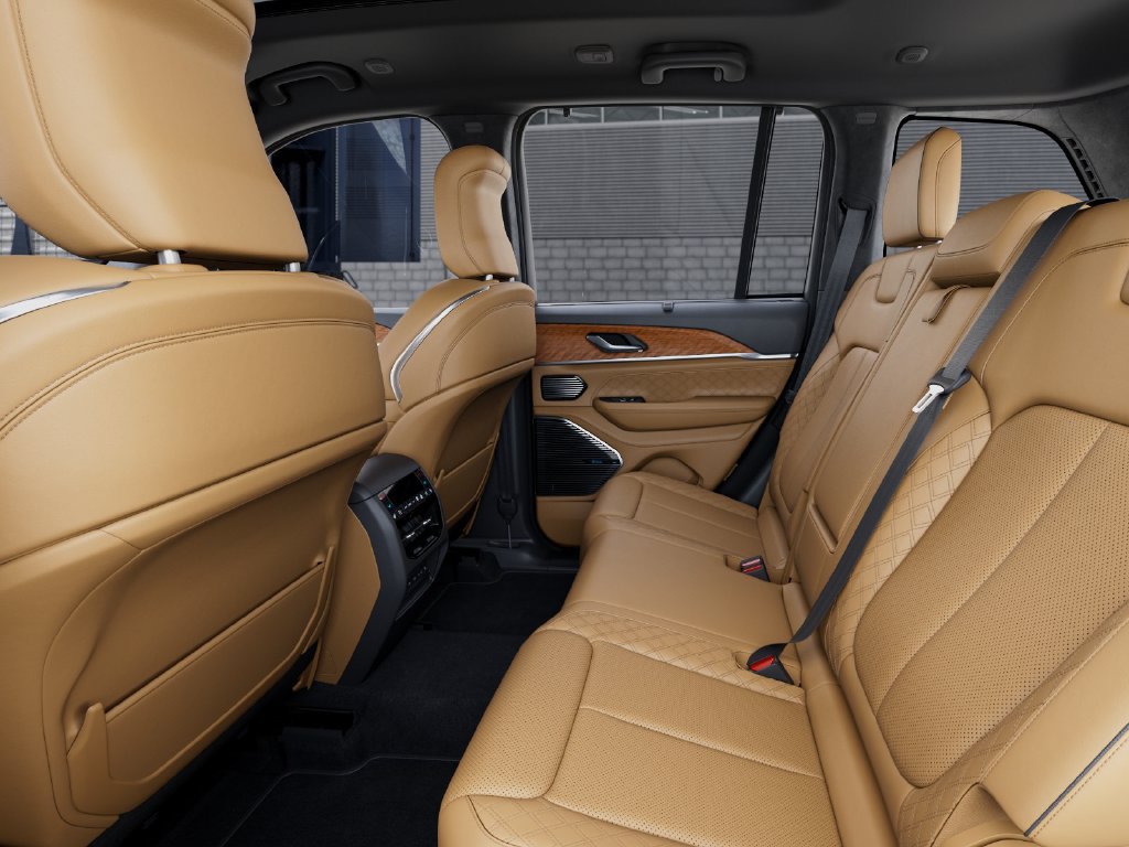 New 2027 Jeep Grand Cherokee Summit AWD/4WD image 23